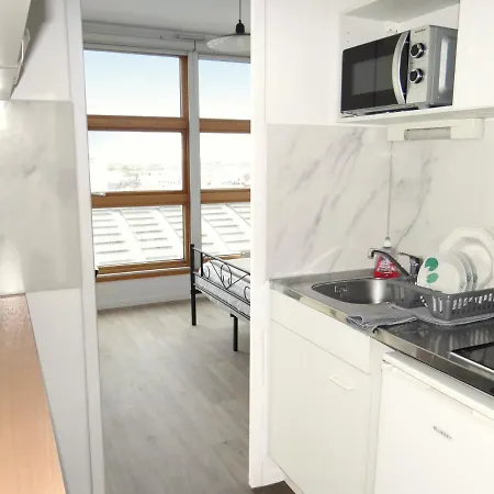 Le Zen • Centre & Gares • Refait A Neuf